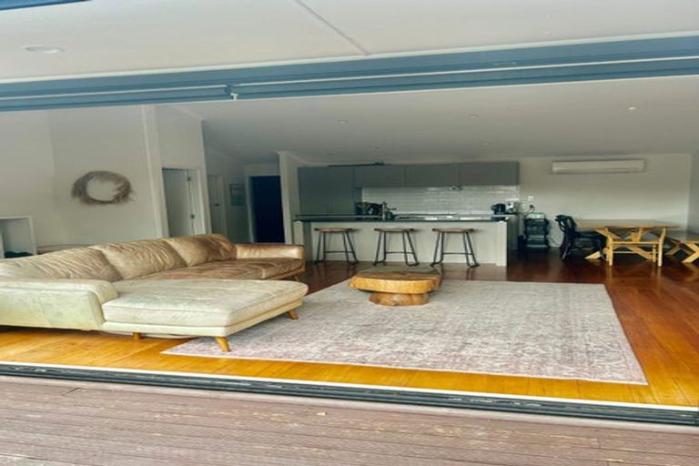 Photo of property in 2 Otaki Place, North New Brighton, Christchurch, 8083