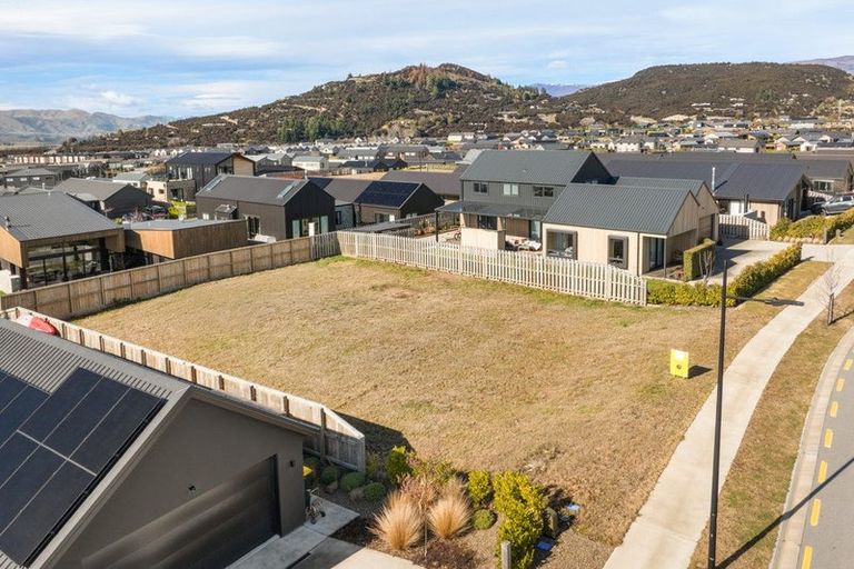 Photo of property in Northlake, 14 Linnburn Road, Wanaka, 9305