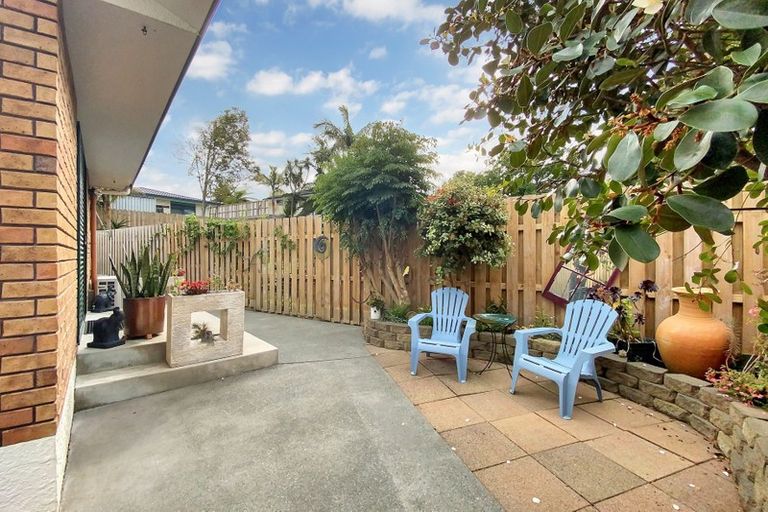 Photo of property in 15a Clarkson Crescent, Maunu, Whangarei, 0110