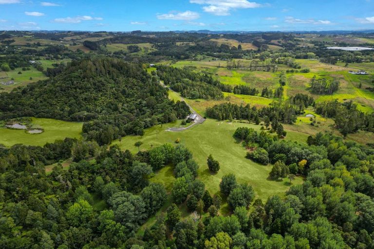 Photo of property in 109 Blackbridge Road, Dairy Flat, Albany, 0794