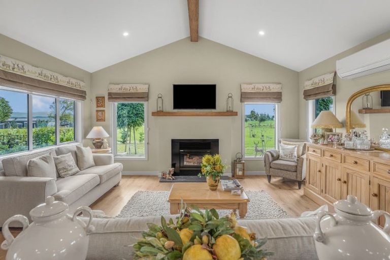 Photo of property in 26 Romina Way, Martinborough, 5781