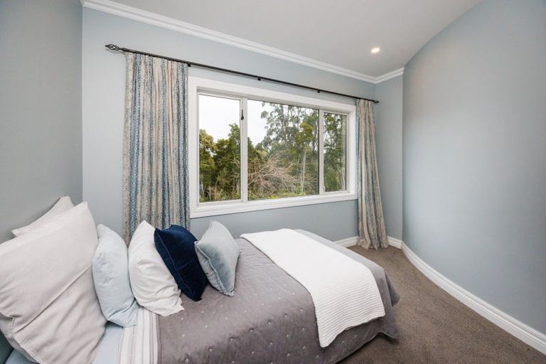 Photo of property in 32 The Bush Track, Aokautere, 4471