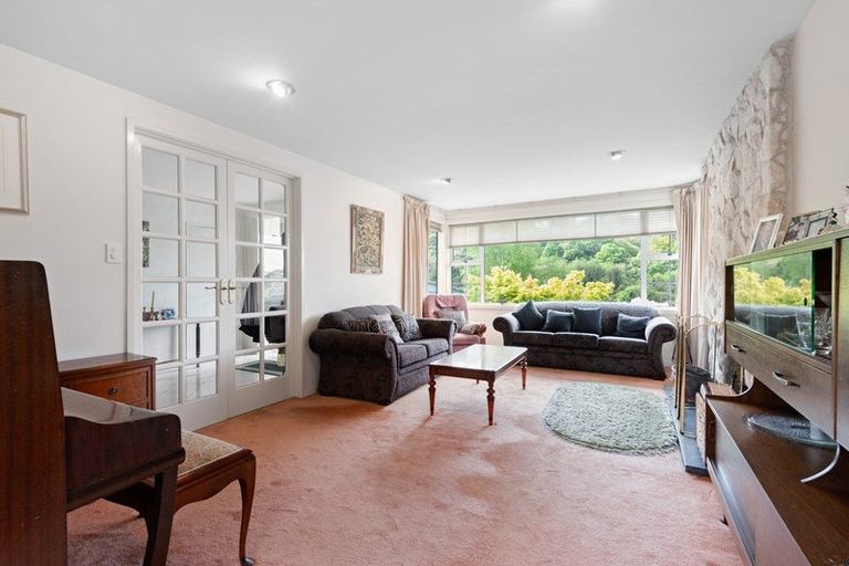 Photo of property in 1 Colquhoun Street, Glenross, Dunedin, 9011