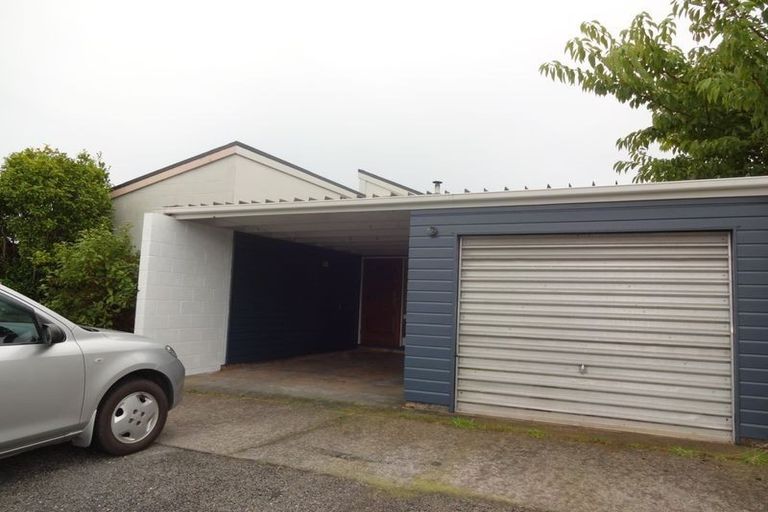 Photo of property in 17 Stout Street, Westport, 7825