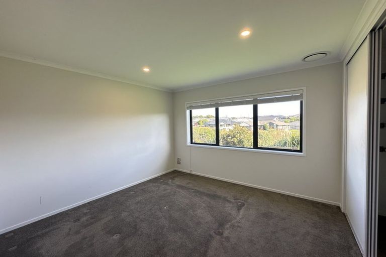 Photo of property in 23 Helenvale Crescent, Pokeno, 2402