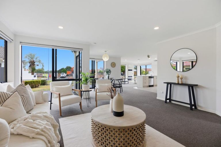 Photo of property in 2 Beachwater Drive, Papamoa Beach, Papamoa, 3118