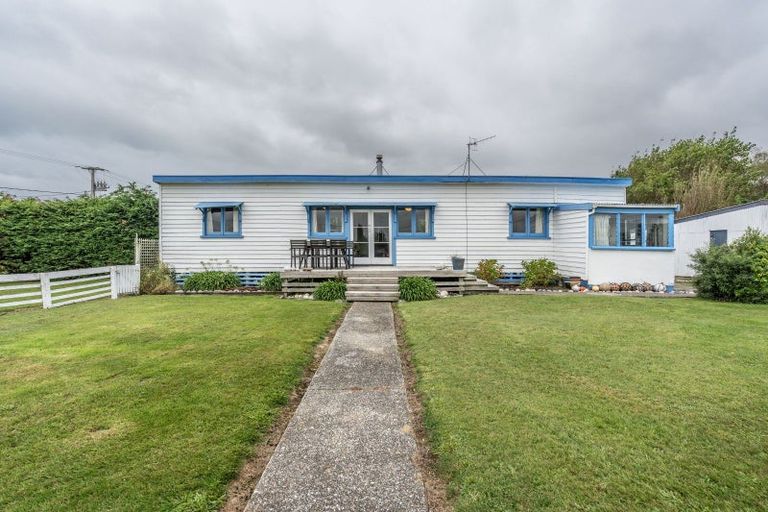 Photo of property in 16 Walker Street, Riverton/aparima, Riverton, 9822