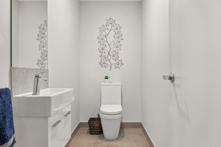 Photo of property in 198 Matua Road, Kumeu, 0810