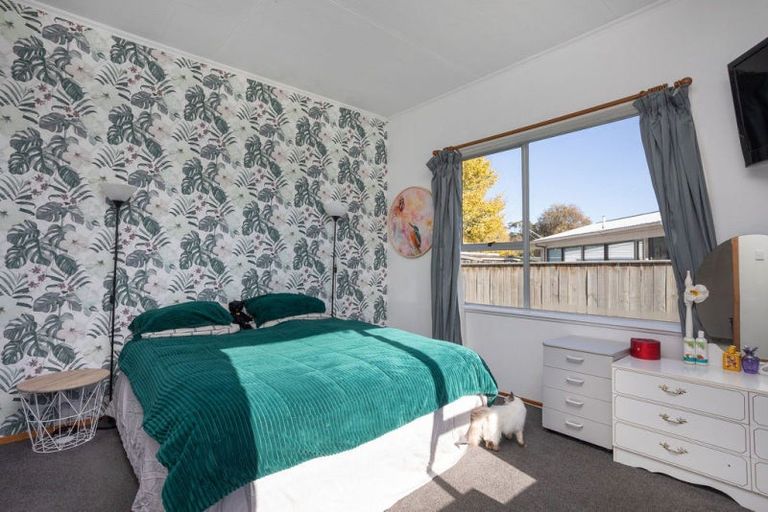 Photo of property in 11 Smith Street, Dannevirke, 4930