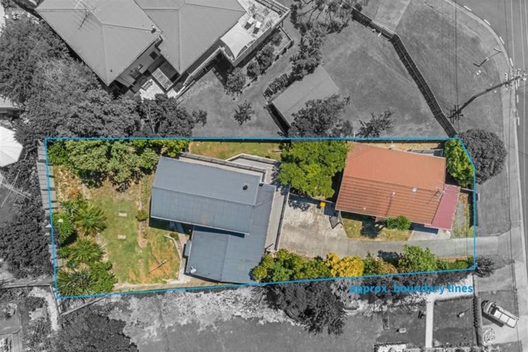 Photo of property in 12 Kauri Road, Stanmore Bay, Whangaparaoa, 0932