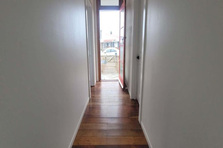 Photo of property in 50 Harrison Street, Whanganui, 4500