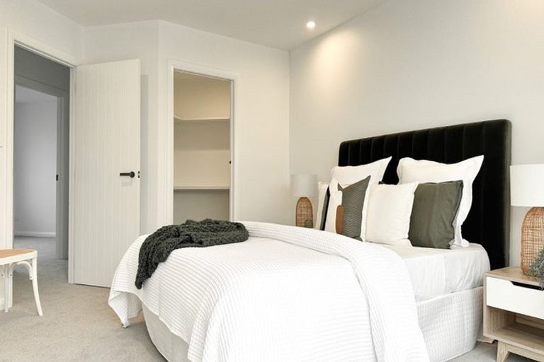 Photo of property in 69 Freedom Drive, Kelvin Grove, Palmerston North, 4414