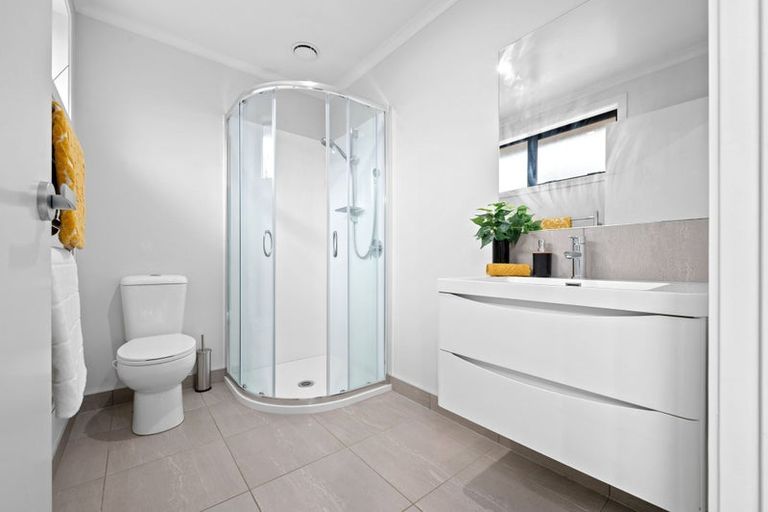 Photo of property in 2/3 Helena Road, Hillcrest, Hamilton, 3216