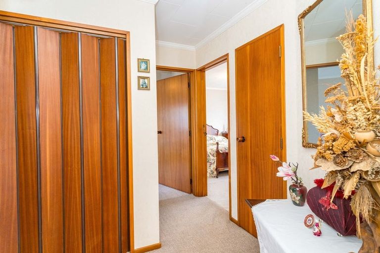 Photo of property in 14a Royal Crescent, Saint Kilda, Dunedin, 9012