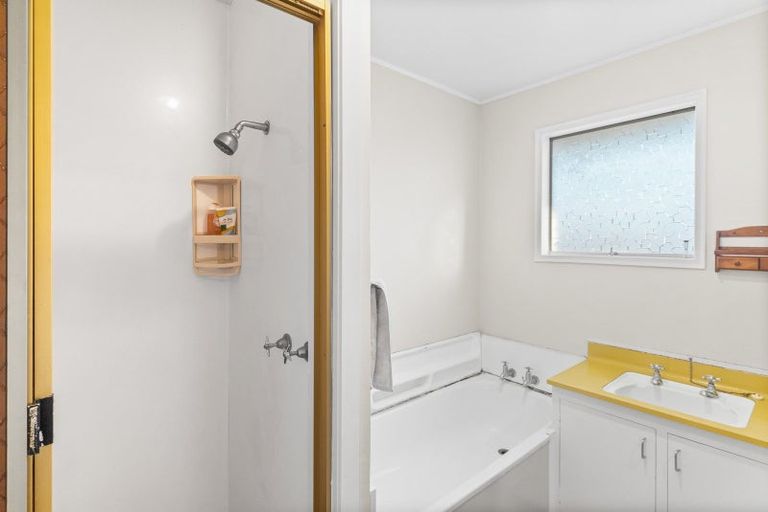 Photo of property in 1/52 Oakhampton Street, Hornby, Christchurch, 8042