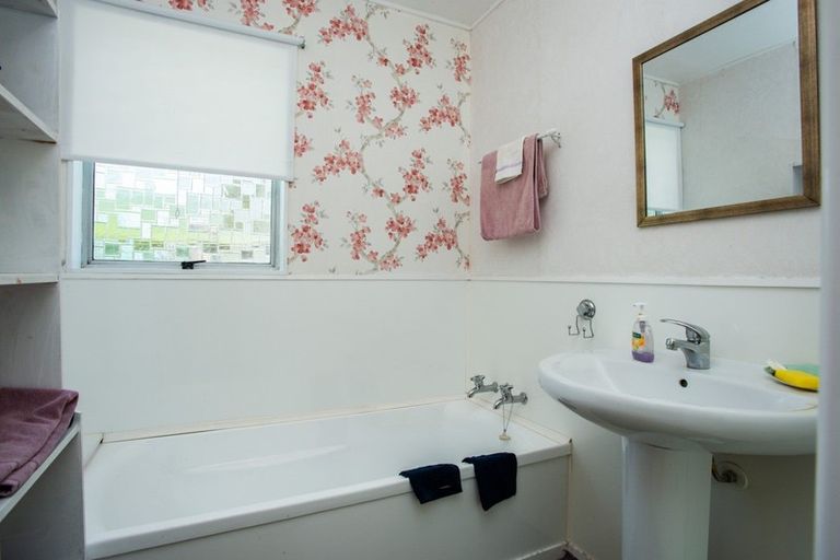 Photo of property in 701b Henry Street, Raureka, Hastings, 4120