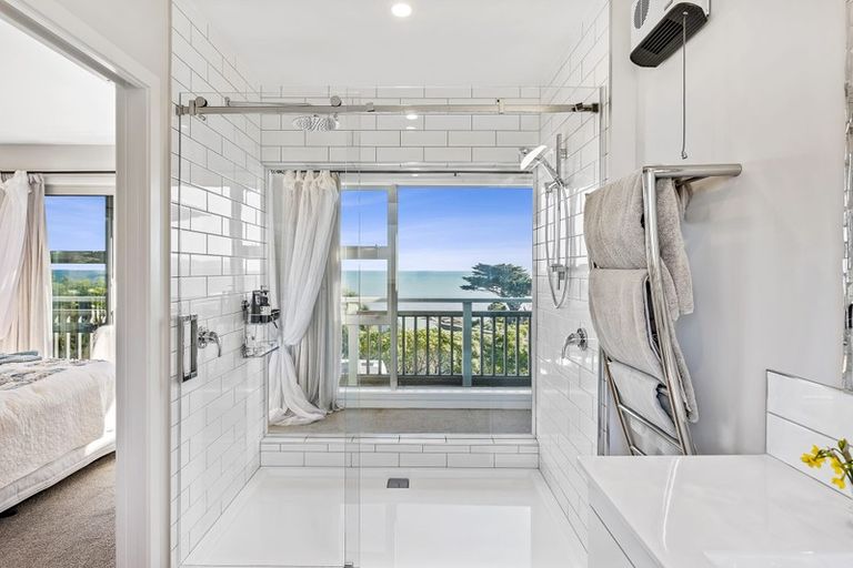 Photo of property in 75 The Esplanade, Raumati South, Paraparaumu, 5032