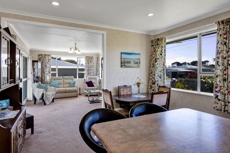 Photo of property in 132 Fairfield Road, Hawera, 4610