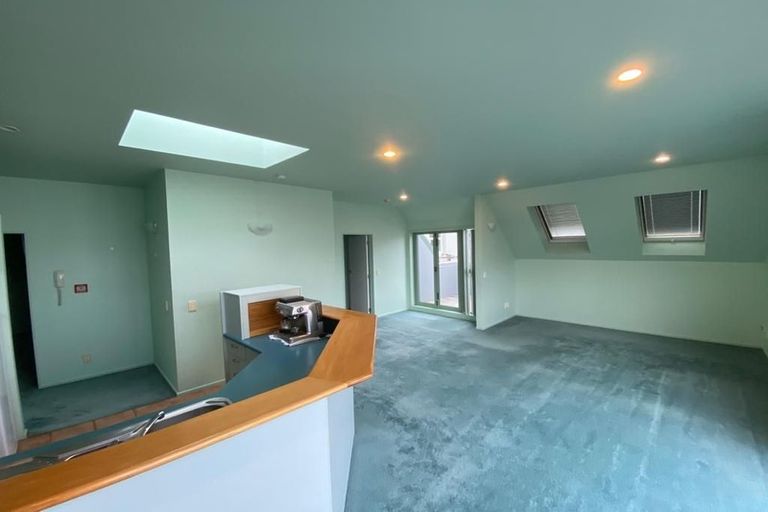 Photo of property in 21c Maida Vale Road, Roseneath, Wellington, 6011