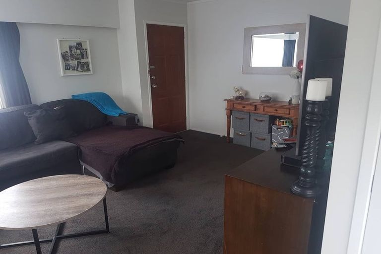 Photo of property in 1/360 Bucklands Beach Road, Bucklands Beach, Auckland, 2012