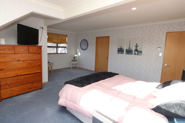 Photo of property in 83 Park Street, Ashburton, 7700