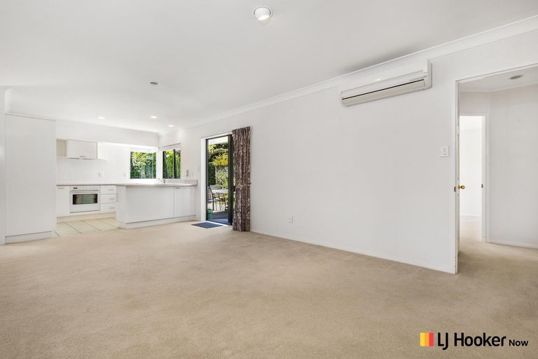 Photo of property in 5/31 Nicholas Road, Somerville, Auckland, 2014