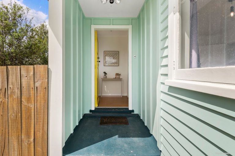 Photo of property in 31 Rawlings Street, Bader, Hamilton, 3206