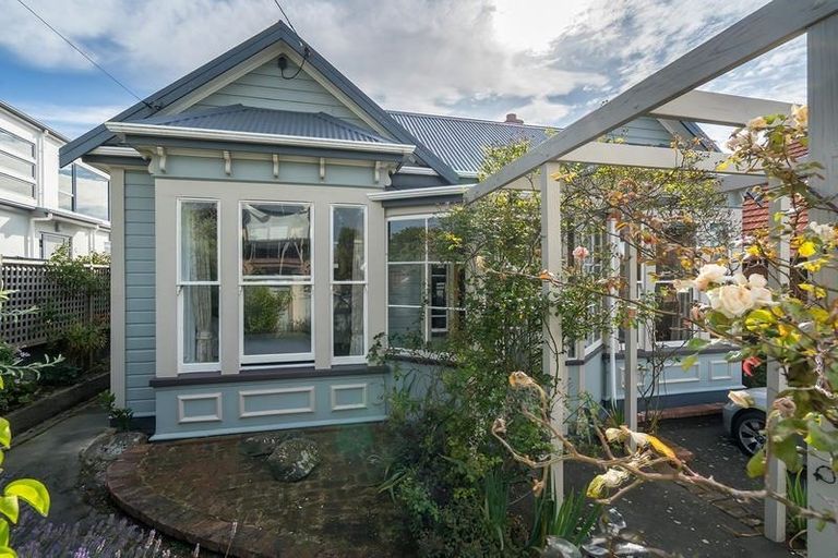 Photo of property in 9 Sheen Street, Roslyn, Dunedin, 9010