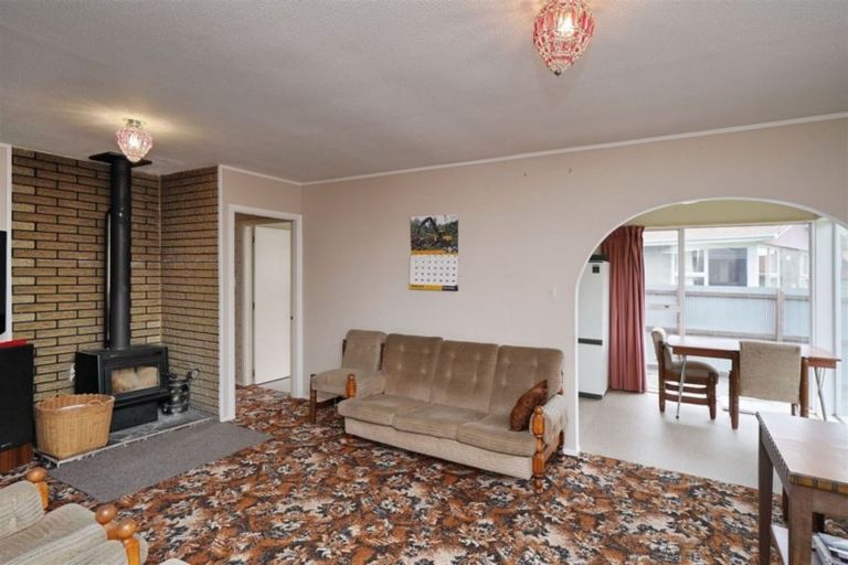 Photo of property in 77 Charles Street, Rangiora, 7400