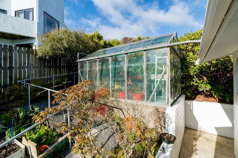 Photo of property in 19 Calvert Place, Shiel Hill, Dunedin, 9013