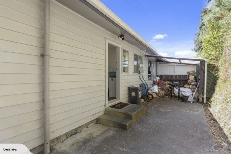 Photo of property in 18b August Street, Stokes Valley, Lower Hutt, 5019