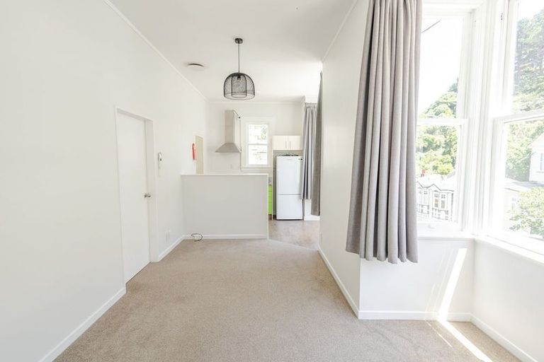 Photo of property in 26 Adams Terrace, Aro Valley, Wellington, 6021