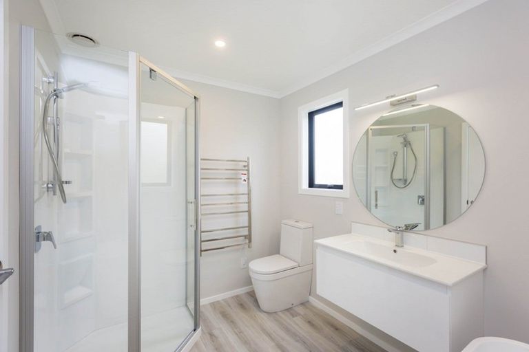 Photo of property in 84 Mawai Hakona Drive, Wallaceville, Upper Hutt, 5018