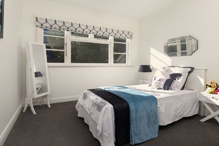 Photo of property in 188 Weston Road, St Albans, Christchurch, 8052