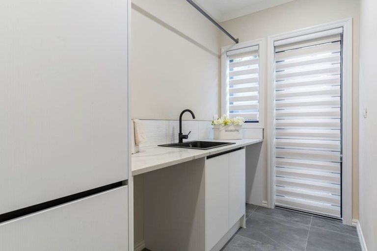 Photo of property in 14 Perehia Road, Flat Bush, Auckland, 2019