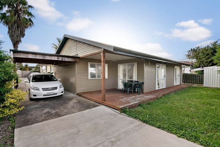 Photo of property in 6a Stella Place, Manurewa, Auckland, 2102