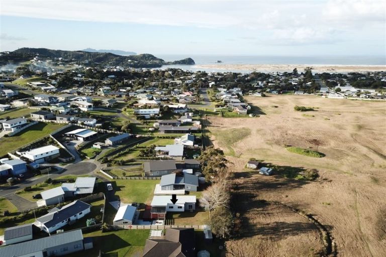 Photo of property in 4a Beachcomber Road, Mangawhai Heads, Mangawhai, 0505