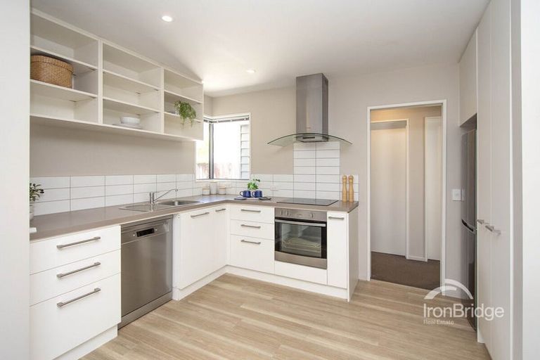 Photo of property in 57f Champion Street, Edgeware, Christchurch, 8013