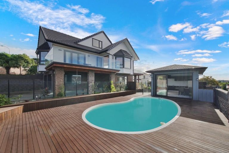 Photo of property in 64 Onetaunga Road, Chatswood, Auckland, 0626