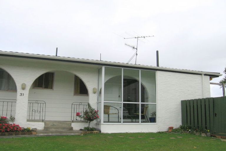 Photo of property in 33 Orissa Crescent, Broadmeadows, Wellington, 6035