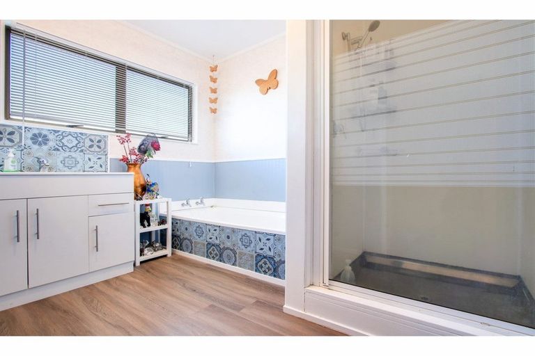 Photo of property in 51 Lanark Crescent, Tamatea, Napier, 4112