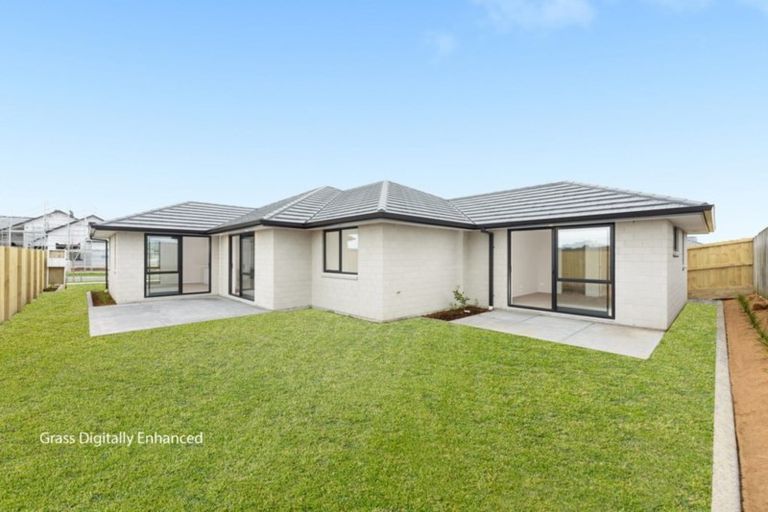 Photo of property in 39 Hanlow Place, Pyes Pa, Tauranga, 3112