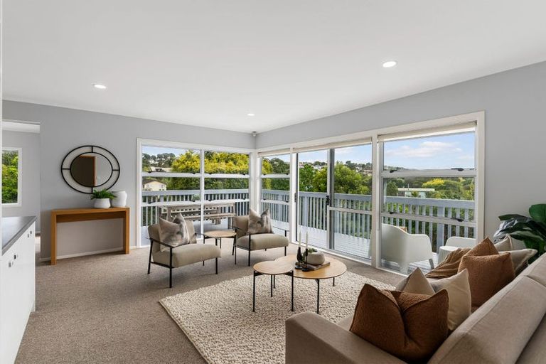 Photo of property in 34 Mcdowell Crescent, Hillcrest, Auckland, 0627