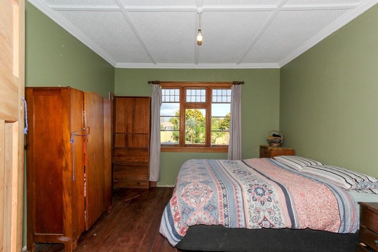Photo of property in 8 Newbury Place, Waitara, 4320