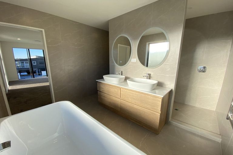 Photo of property in 101 Longhorn Drive, Flat Bush, Auckland, 2019