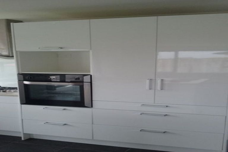 Photo of property in 187 Pacific Drive, Fitzherbert, Palmerston North, 4410