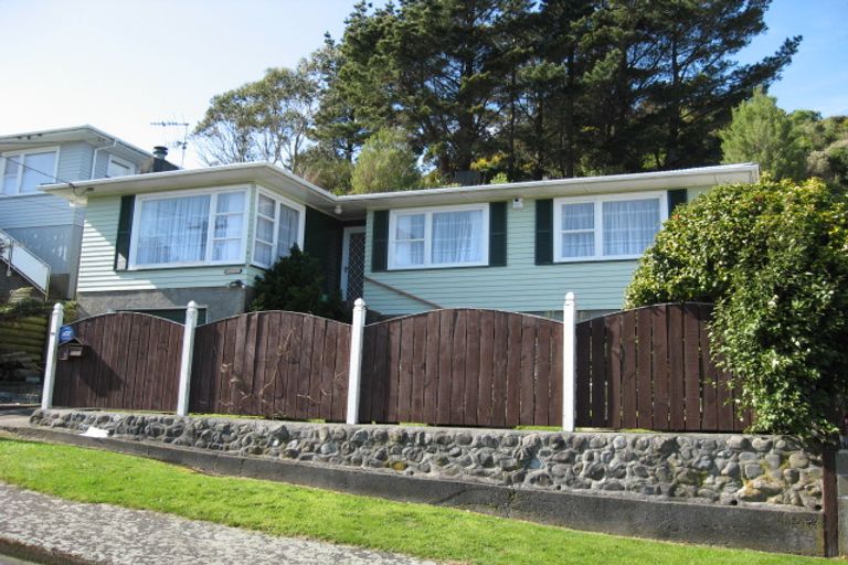Photo of property in 20 Pollard Street, Wainuiomata, Lower Hutt, 5014