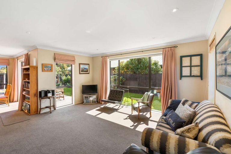 Photo of property in 17 Kedleston Drive, Avonhead, Christchurch, 8042