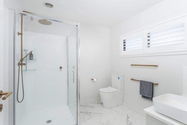 Photo of property in 5 Joyce Harsant Place, Cooks Beach, 3591