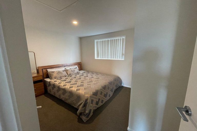 Photo of property in 6b Kent Road, Manurewa, Auckland, 2102